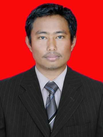 Kornelius Melki Parassa, S.Pd